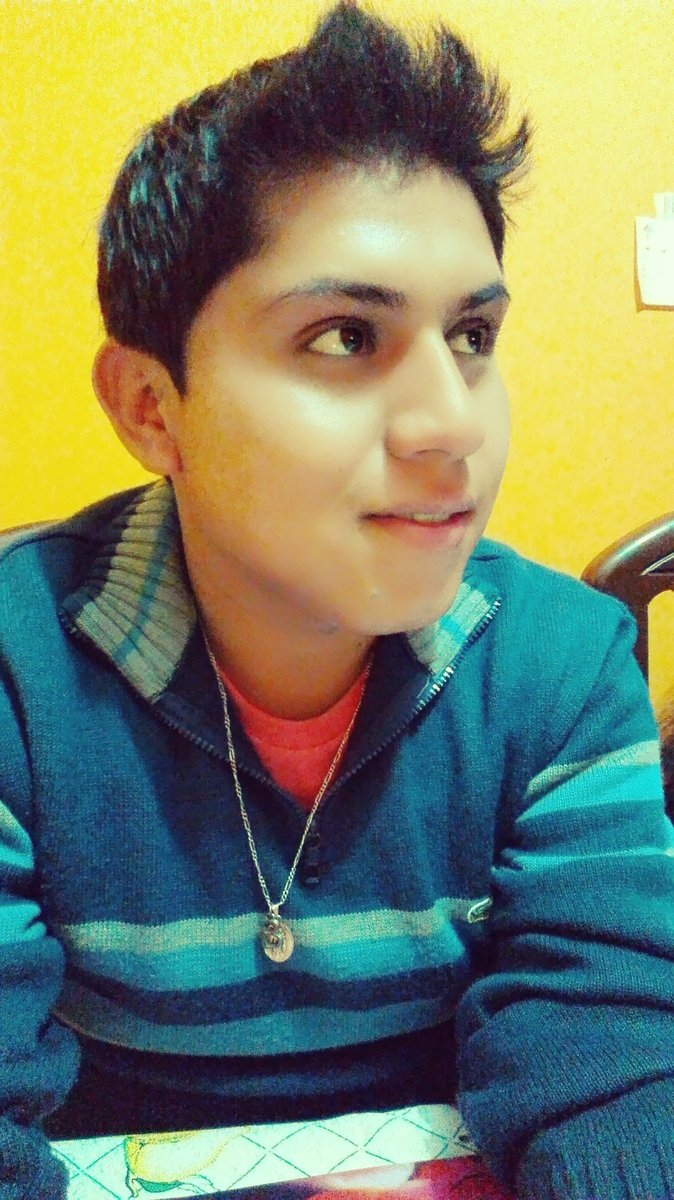 YuriAguado's tweet photo. Mirada hacia el futuro y el amor 😍 https://t.co/Ly7TPrMrnR