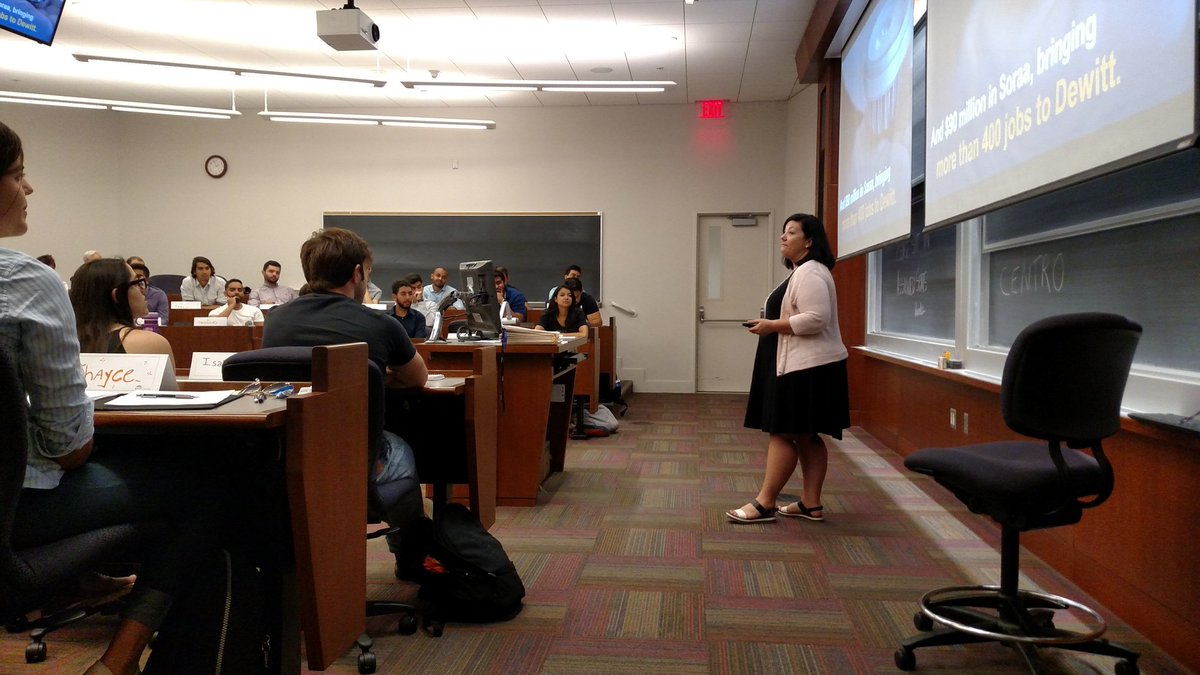 tedctr's tweet image. LED lighting making big investments in #CNY. #JessicaDecerce sharing CNYRising @SyracuseU @GoSUparttime