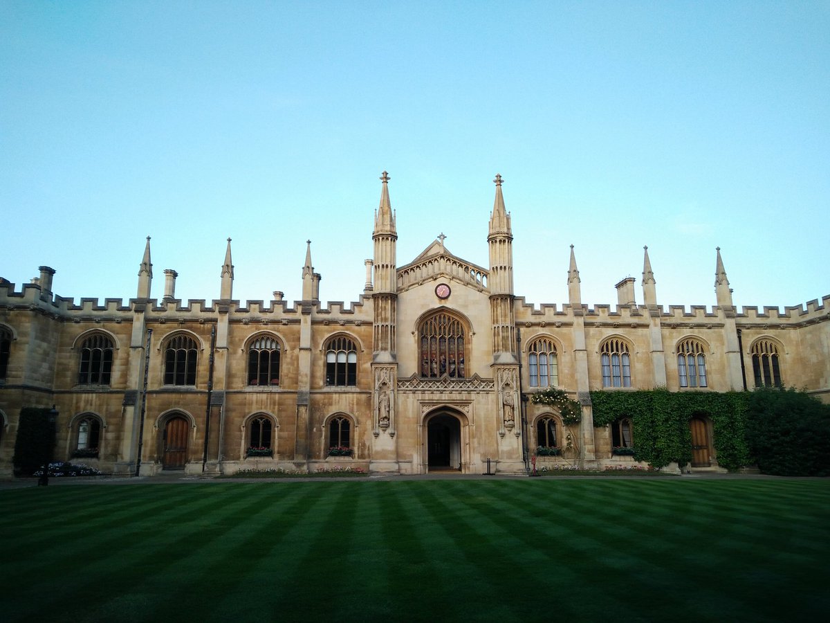 CorpusUG's tweet photo. Exams for students here are finishing in the next few days, can't wait! Cambridge is really pretty this time of year https://t.co/JxsisRUurJ
