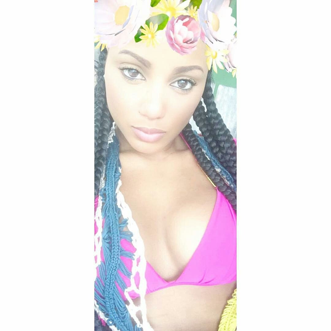 JamRockOneMedia's tweet photo. The beautiful and talented Miss Ishawna!! If she slay one more time! 😍😍😍😍😙😙
@mslegendary
#JamRockOne #JroTeam #JRO https://t.co/Eqimu6muMz