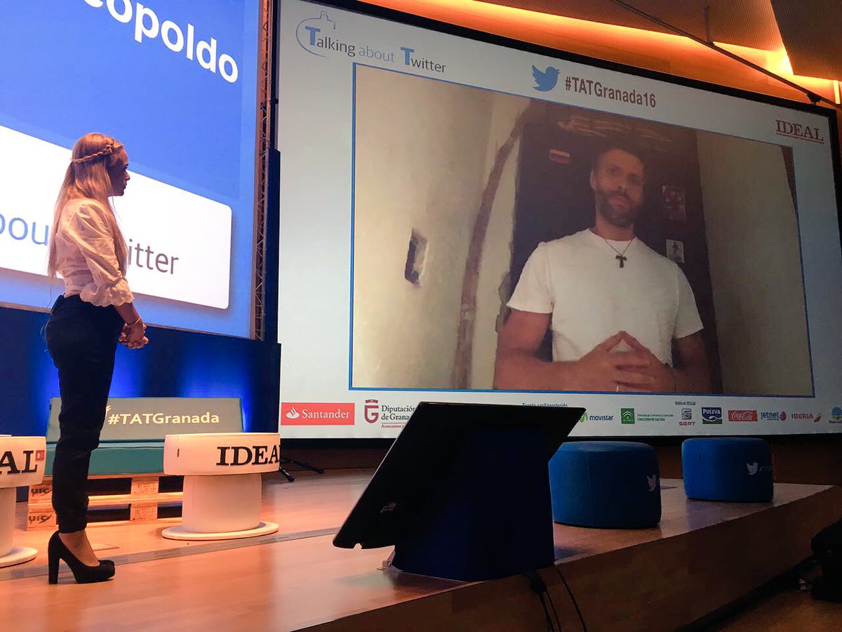 liliantintori's tweet photo. Leopoldo con un mensaje en Twitter convocó a una concentración pacífica de 600 mil personas #LiberTATLeopoldo https://t.co/REsrGGiiUs