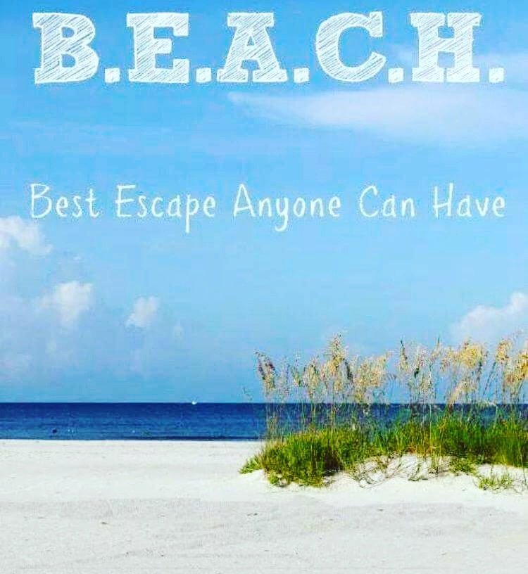 cdntravel's tweet photo. Ah soaking up the sun, or splashing in the water the beach is the best place to be! https://t.co/VSu7etOG3b