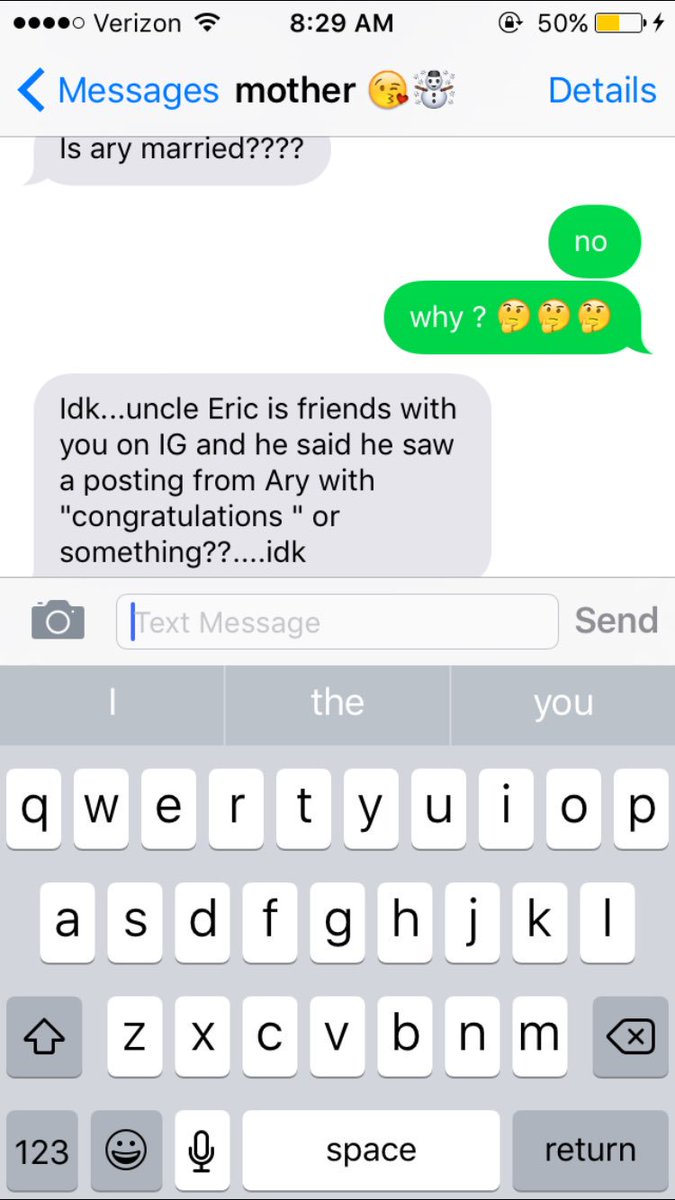 arrrrygirl's tweet photo. my mom asked my sister if I was married .... 😅😳😨 https://t.co/YvBSnZ9o6f