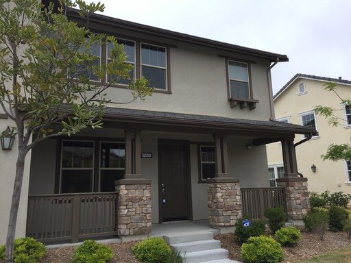 RinconPM1's tweet photo. Gorgeous new 2 story home for rent in Riverpark. https://t.co/gMaWd82BJk https://t.co/gj9Tsc9Gys