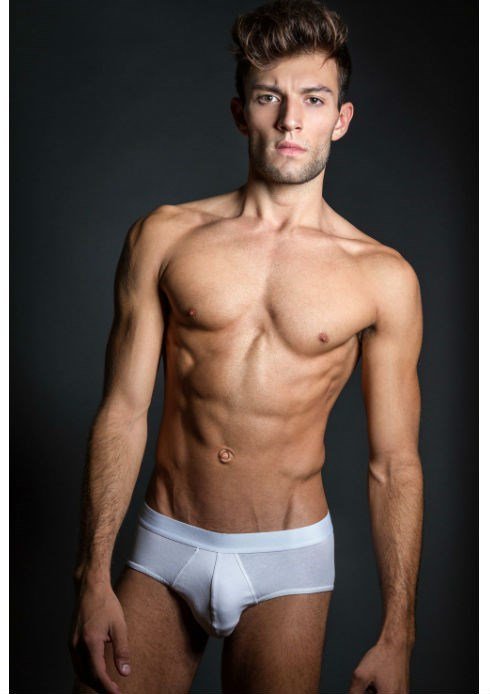 FavBulge's tweet photo. Jared North #bulge https://t.co/2Py3dKn4cH