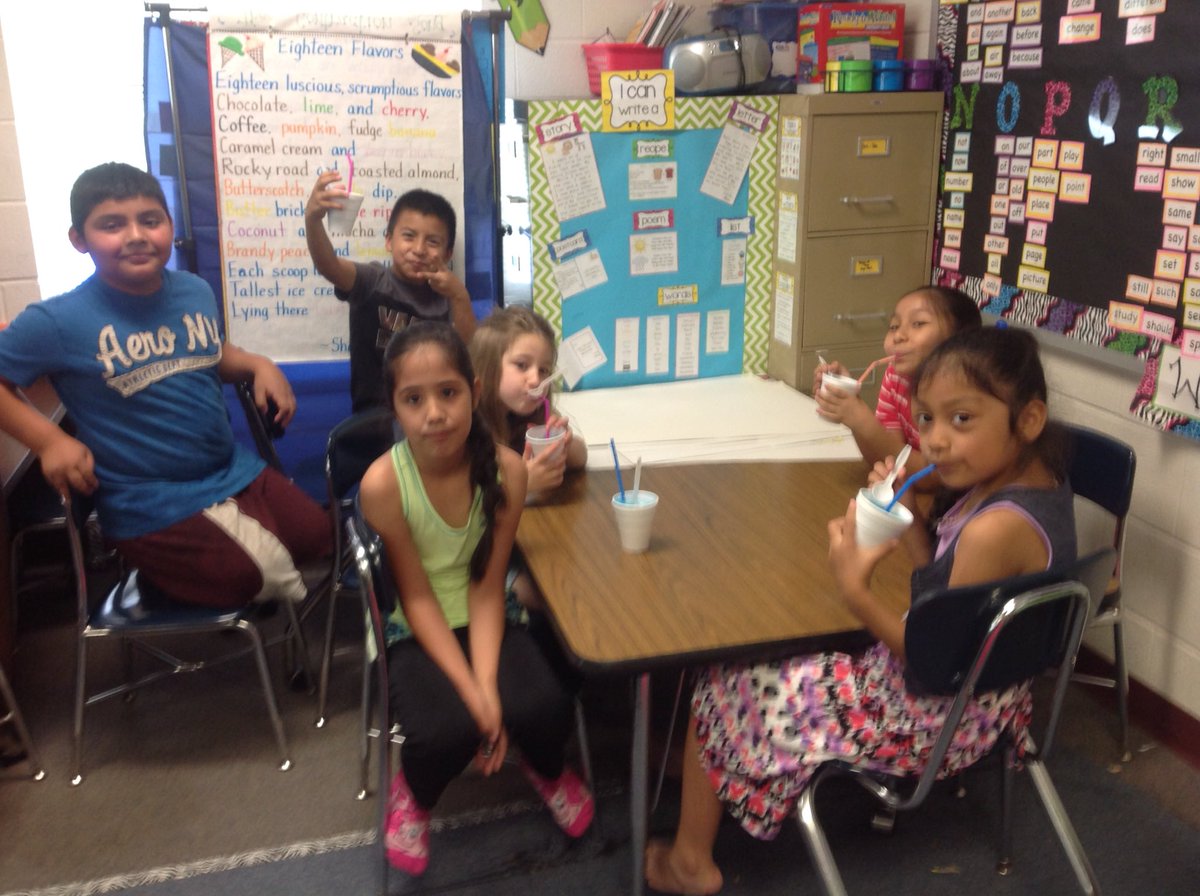 Lots of fun experimenting with ziploc bag slushies today!!🍧😊 #gonnamissthesekiddos #cgesoars <a href="/tlh4uncc/">Traci Jordan</a>