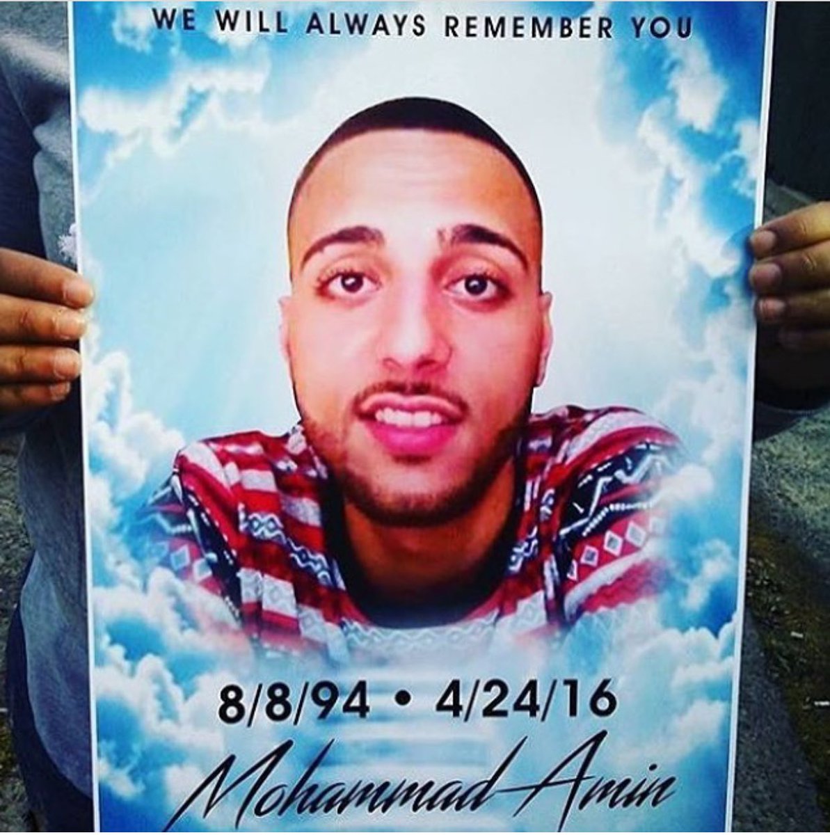 Saintuary_'s tweet photo. Ain't a day that go by that I don't think bout you !!! Rest EZ babyboy ! #MoeMoney ! #MoeProblems ! https://t.co/keEsvzWXuG