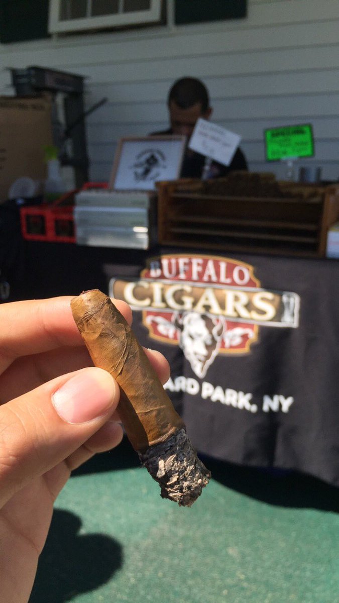 Yurrr_Daily's tweet photo. My boy Alejandro rolling Orchard Park Country Club https://t.co/zABDXYRXm2