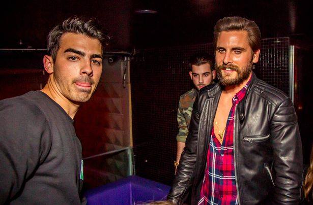 TimeMTL's tweet photo. Throwback to last year's #Grandprix Weekend with @joejonas met @ScottDisick #TimeSupperClub #PartyTime https://t.co/KZheI1ZMLV