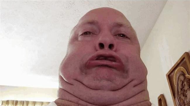 Brett_B_'s tweet photo. When you open your camera and it's front facing https://t.co/hvdWGeWrb3