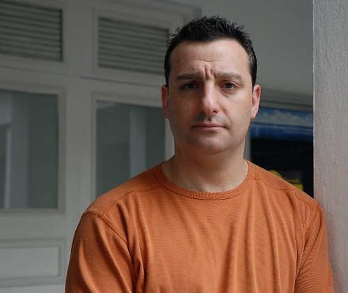 UAI_CL's tweet photo. OPINIÓN/Ella baila sola. Columna de @maxcolodro, profesor @periodismouai en @latercera. https://t.co/K9v4eI0VLr https://t.co/GrjB1DC8mE