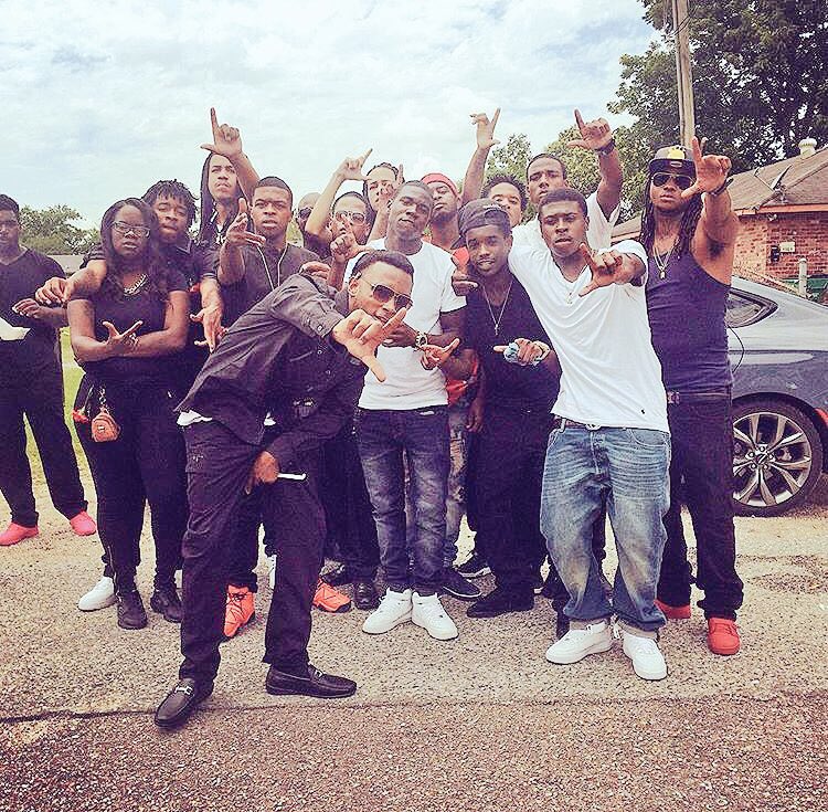 Kr5antana's tweet photo. Lik and Ted died on us, it felt like the weight of the world lied on us #RipLik 👼🏾#RipTed👼🏾 https://t.co/RDmegNKU0I