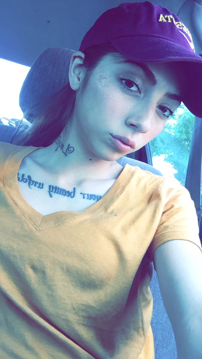 XoxoWedaa's tweet photo. Stay Focused 👑💕 https://t.co/M1lXVAPGTQ