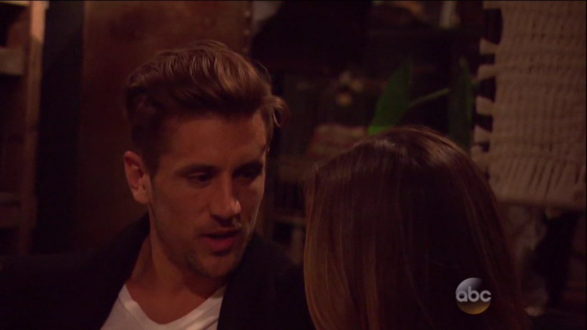 enews's tweet photo. The BIGGEST question we have this season on #TheBachelorette: Will Jordan ever fix that damn rogue hair? https://t.co/dSM1ouW6lW