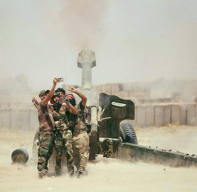 ماردنه الهوى نشتم حشد ونعيش 

الهوه المابي حشد مايدخل الريه
.
.
تسجد لكم الارض ف انتم رجالها✌️
.