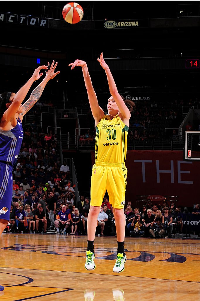 WNBA's tweet photo. Must-see! Q-and-A with the Number 1 overall pick Breanna Stewart: https://t.co/qfZqaYKrhF https://t.co/GVoI1ZuJMq