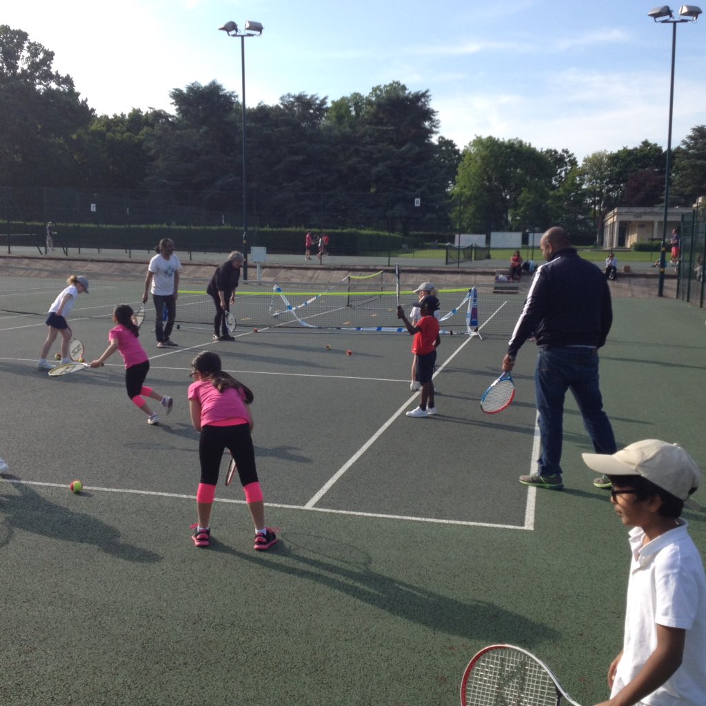 ICTTennis's tweet photo. Great #tennisforkids sessions @MemorialParkCTC with plenty of parents involved too  @MidsTennis https://t.co/n0YR16eERa