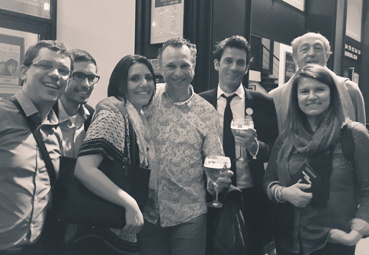 brunetclaire's tweet photo. Un très bon moment en équipe avec @boulanger Chasse/Rhone et Beynost au spectacle #processcomedy @bertrand5959 👏🏻😜 https://t.co/yequx7Om5g