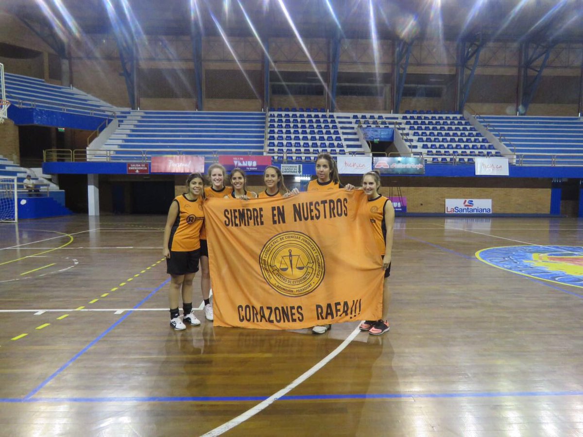 sddceduc's tweet photo. Recordando siempre, a nuestro arquero Rafita 🙏🏻🙌🏻⚽️ #InterUCA2016 https://t.co/HxDuXQEvVv