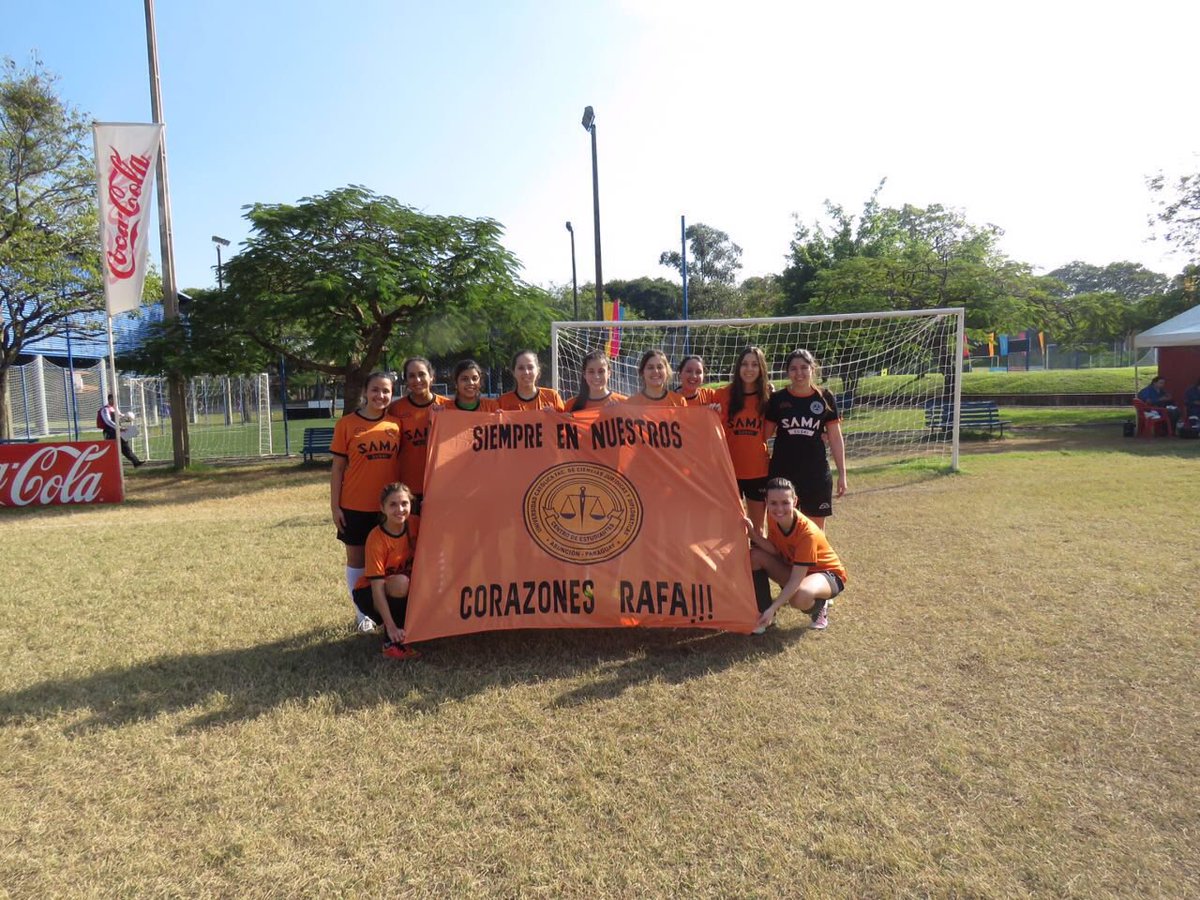 sddceduc's tweet photo. Recordando siempre, a nuestro arquero Rafita 🙏🏻🙌🏻⚽️ #InterUCA2016 https://t.co/HxDuXQEvVv