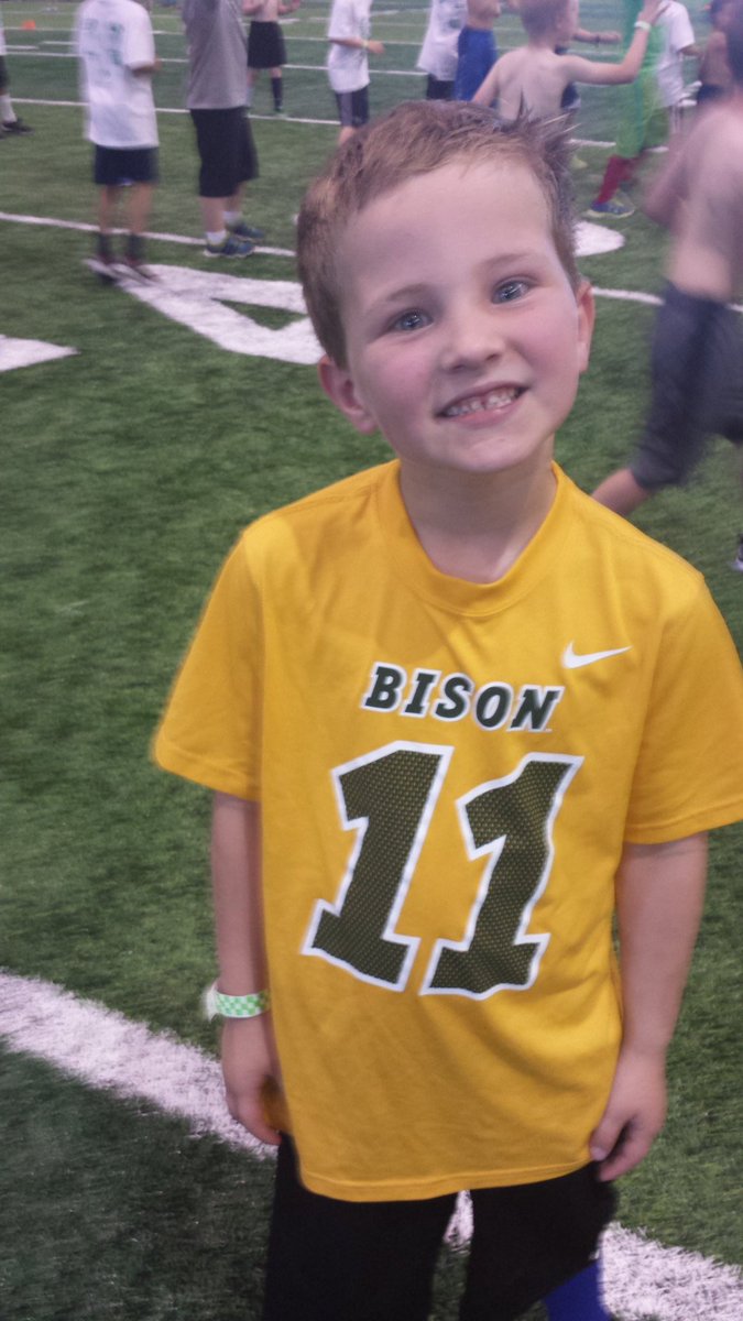 BubbaSchweigert's tweet photo. @cj_wentz I guess we will allow this at @UNDfootball youth camp.  Good luck with @Eagles #wecanallgetalong https://t.co/5to6zc3NMg