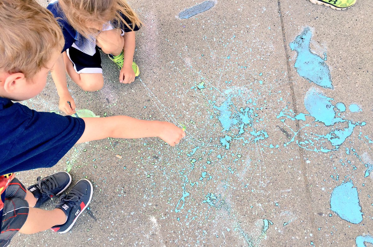 createandwonder's tweet photo. Sunny skies and chalk paint #sd63 #KeatingEd #JacksonPollock https://t.co/RdJiZD3Cce