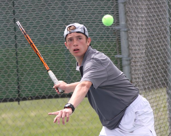 OzarksOzone's tweet photo. 2016 #1Awards Boys' Tennis nominees: Choe, Howard, Jarvis, Nayar. 

Vote: https://t.co/2tMZpguJVI https://t.co/hRfi214pEJ