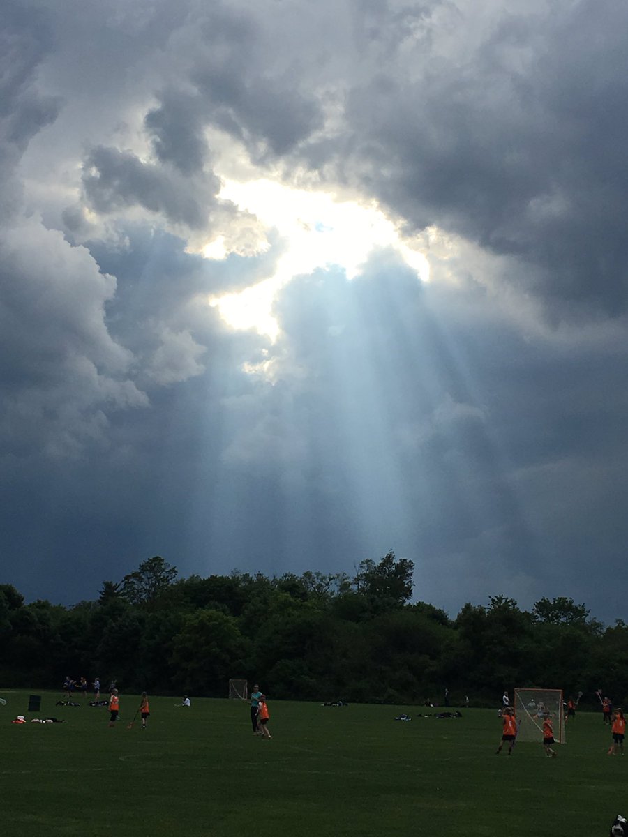 Thxs coaches Curtis, Marc, Jill, Rob &amp; Jenn N. for tidying up the 'nest' &amp; nets after storm stopped play. 💪🏻 &amp; 👍🏻