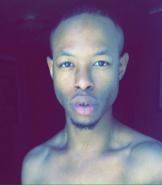 XavierLeon__'s tweet photo. #BlackOutDay 💙 https://t.co/vMlHRtdAsn