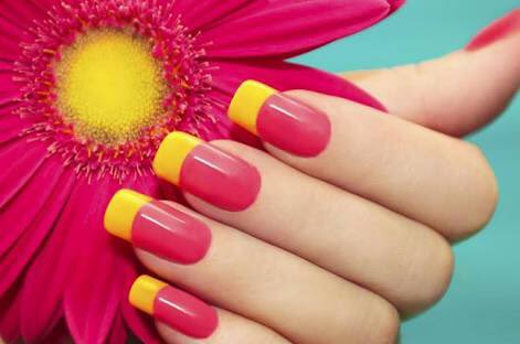 Beautifymx's tweet photo. No hay nada mejor que empezar la semana con un lindo color de uñas . #BeBeautify #manicure #polish #nailbar 💅🏻❣ https://t.co/issSe5HnIX
