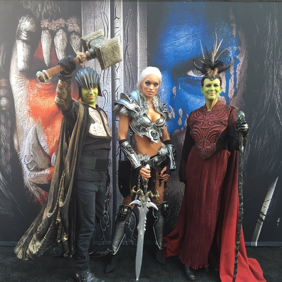 Warcraft: Jamie Lee Curtis cosplayed at film's premiere 