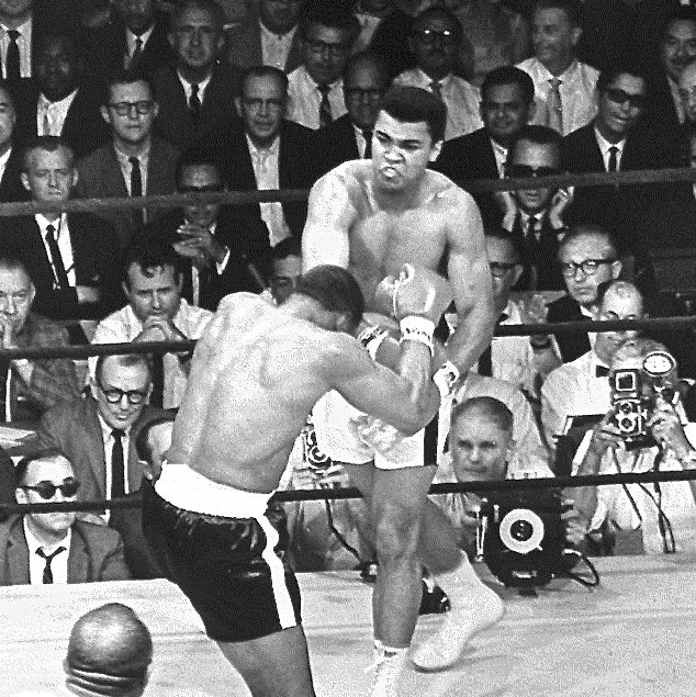 gregcolson_'s tweet photo. Muhammad Ali RIP #muhammadali #boxing #civilrights #alivsliston https://t.co/hO6ls5ZKCJ https://t.co/KLfgUdlOHb