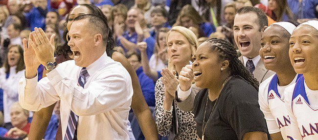 dfwelite's tweet photo. #FlavaJam16 welcomes the Kansas coaching staff. @alliance_sw https://t.co/kCAixds5H4