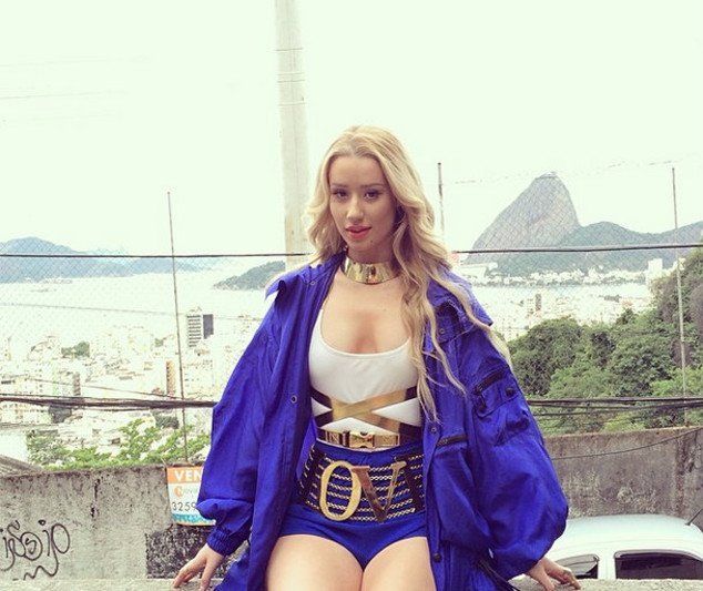 iggyazaleanobr's tweet photo. Quem lembra? #HappyBdayIggyFromBR https://t.co/Y5YQIjFwhl