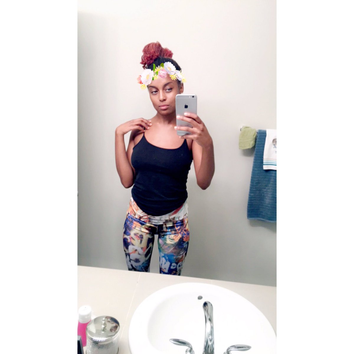 Lioness206's tweet photo. black out #africangirlmagic #blackgirlmagic #firsttimelol https://t.co/CsKAgI2965