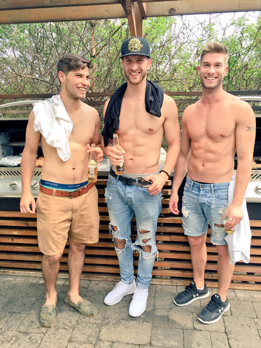 Hundy613's tweet photo. ☀️🍻 @lukebilyk1 @LukeSeverin https://t.co/TMWOsiTHhT