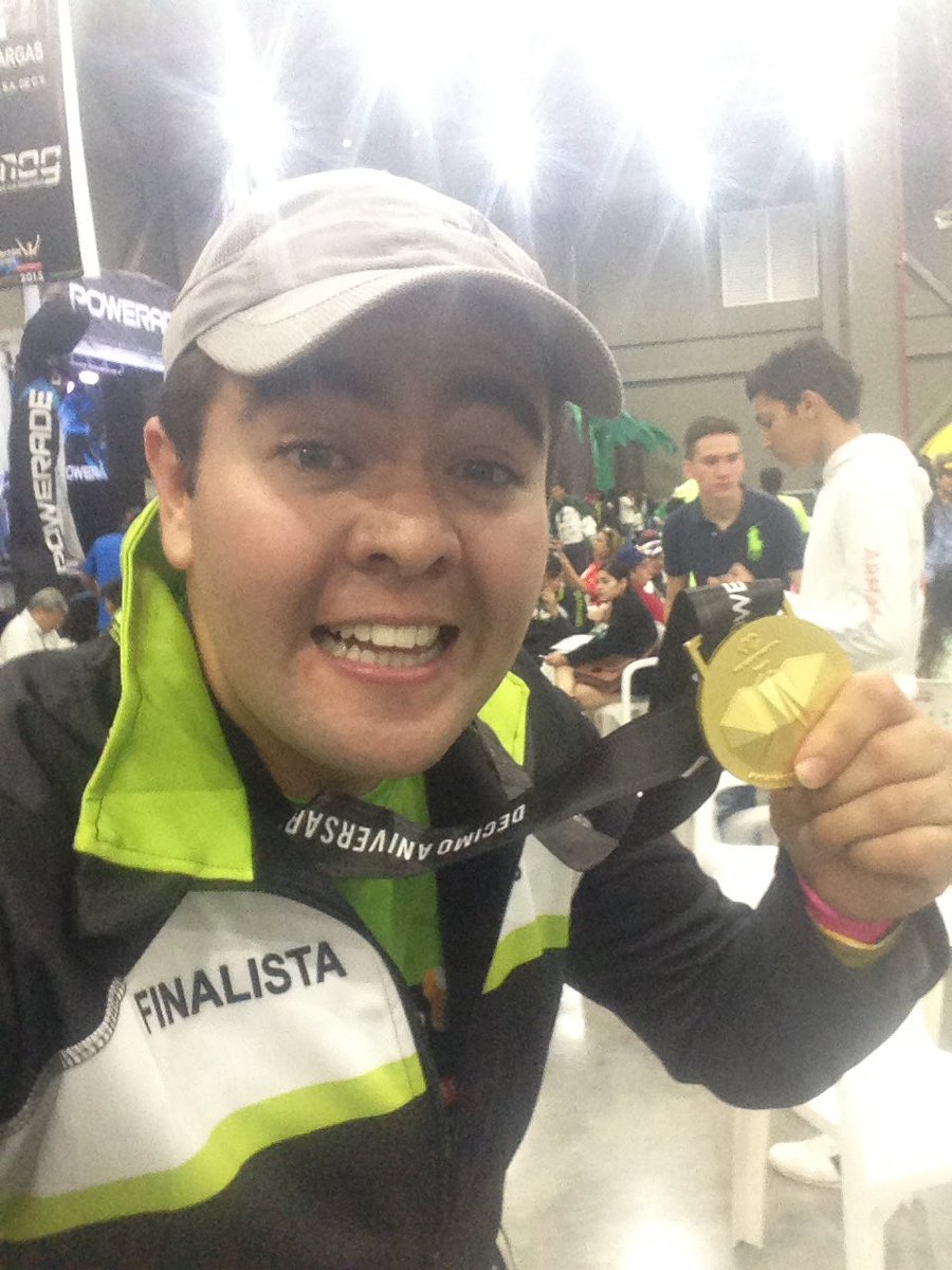 aquileomena's tweet photo. #MiMejorRecuerdoEs #MPM15 y ya en #EntrenamientoMPM #MPM16 https://t.co/mCsagyUwh2