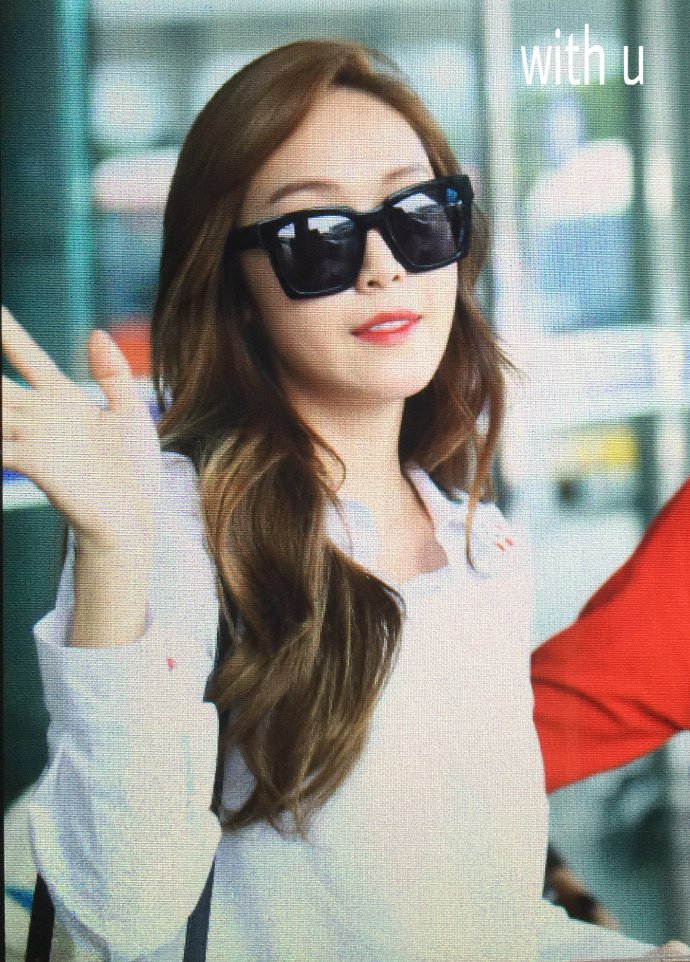 [PIC][07-06-2016]Jessica trở về Hàn Quốc vào trưa nay CkUYPAIUoAAmZYM