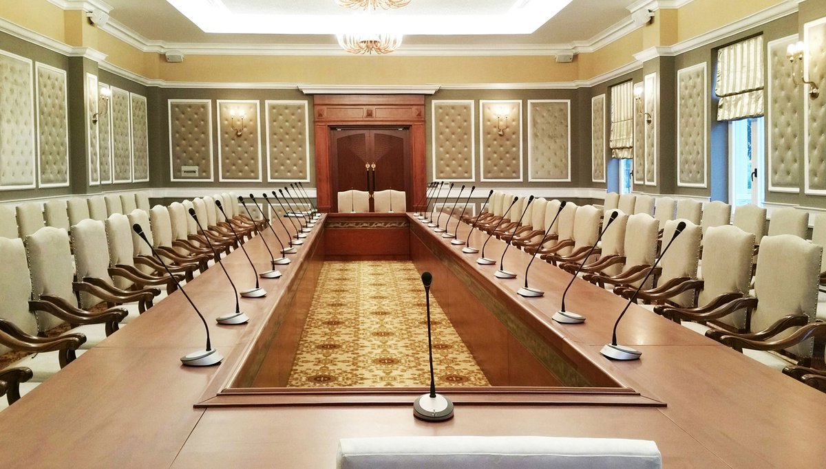 OurBXB's tweet photo. @OurBXB UFO installation case in Vinh Thinh Resort, Vietnam https://t.co/0s41ha2qCh #conferencemicrophone #meetings https://t.co/cKHuaozcUm