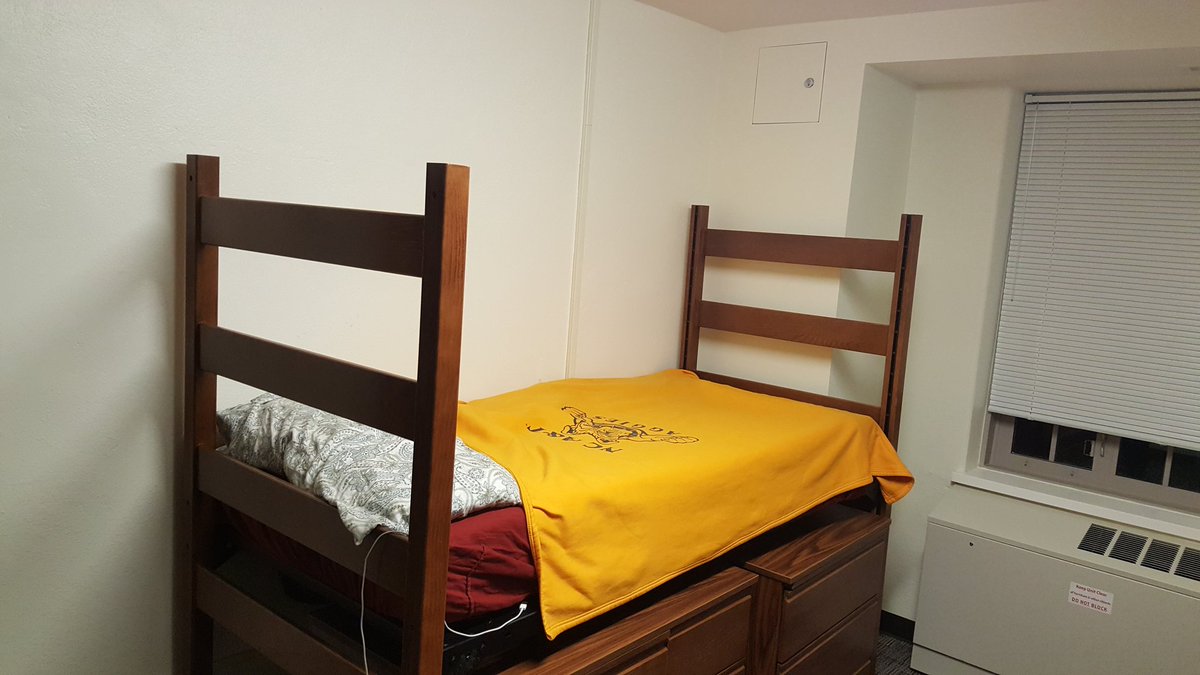 ItsKimMade's tweet image. My current situation, missing #NCAT now.   #AggiePride  #engineering  #imtoooldforthis #EEA #collegeofengineering