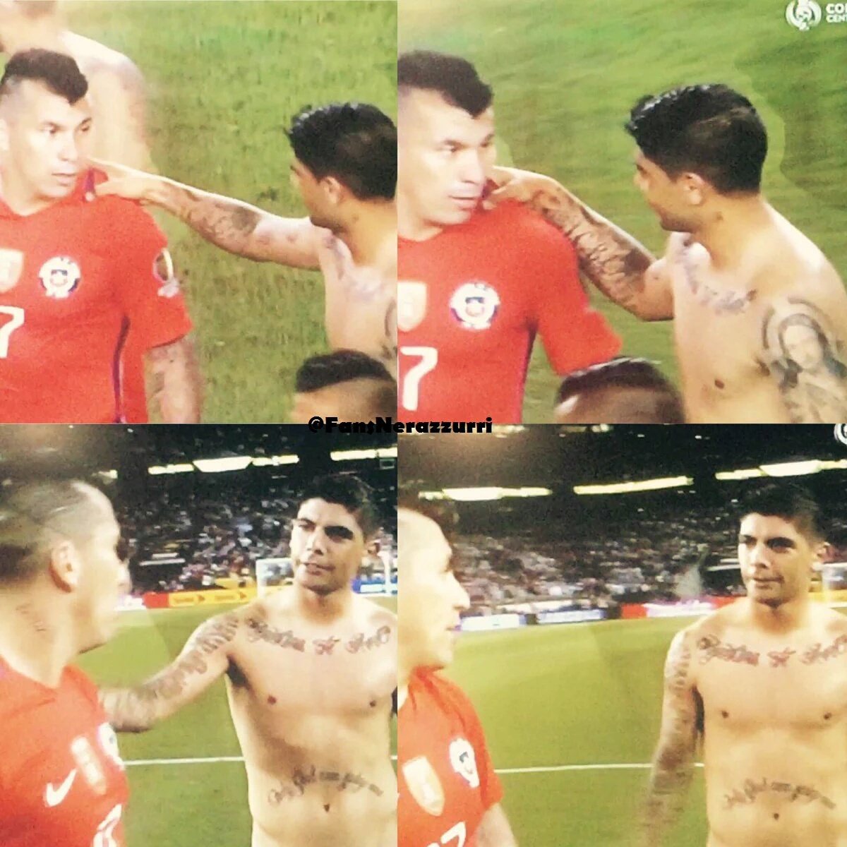 Kode kerassss!!! 😁😂 🔵⚫