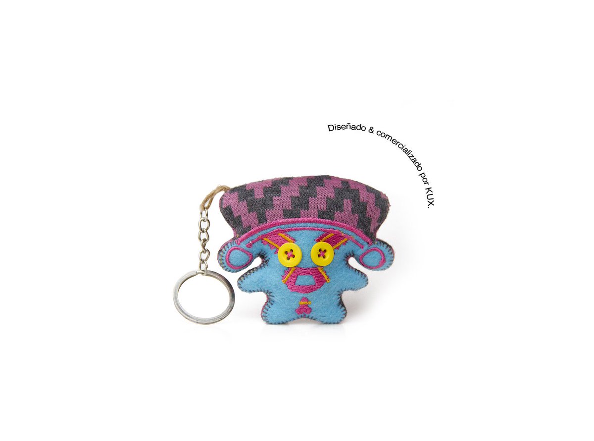 kuxglobal's tweet photo. #ArtToys. #KUX #Diseño #Peruano #SocialmenteResponsable. Descubre nuestra línea textil https://t.co/rphOLwe9Yt https://t.co/T1LxBQc9r8