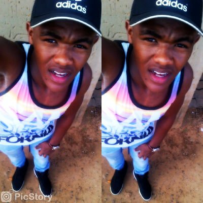 lehlohonolomor5's tweet photo. IshUU!!!!!!#RELEXA https://t.co/KrkWAVKIQe