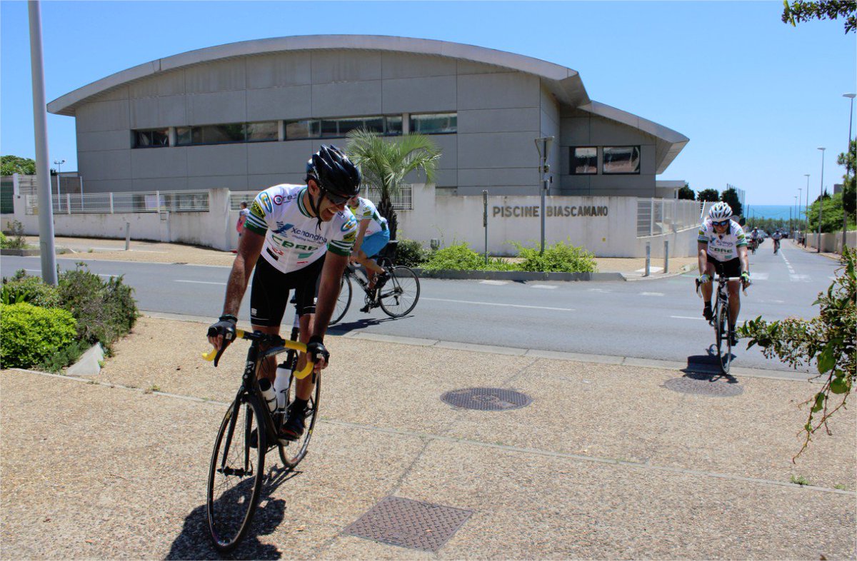 CBRE_es's tweet photo. ¡Estamos muy orgullosos del reto de nuestros compañeros en #Ride2Remo! https://t.co/w3m0gCrVWb @CBRE_EMEA https://t.co/eYK2uC6qZO