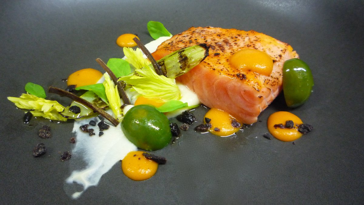 _ryantattersall's tweet photo. Tomato cured Ora King Salmon, smoked celeriac aioli, olive, celery, licorice
@OraKingSalmonNZ #OraKingAwards 2016 https://t.co/kHp32rFDPW
