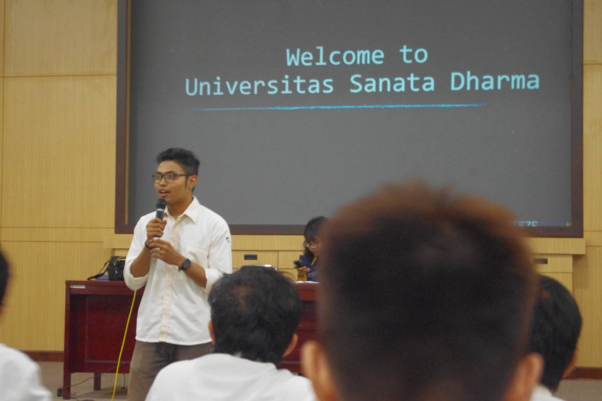 HMPS_SASING's tweet photo. it was glad to welcome you guys from AEC Brawijaya University in Sanata Dharma; looking foward for the next visit!❤ https://t.co/QTe0rssFWR