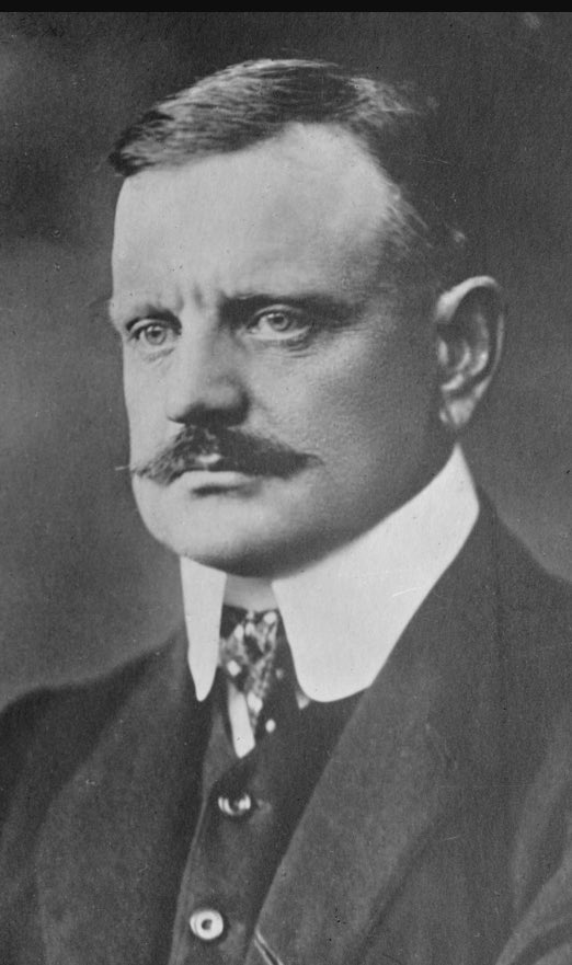 Sibelius celebrated in Kansallissalli with daily concerts at 11am &amp; enjoy the music w the story #jeansibelius