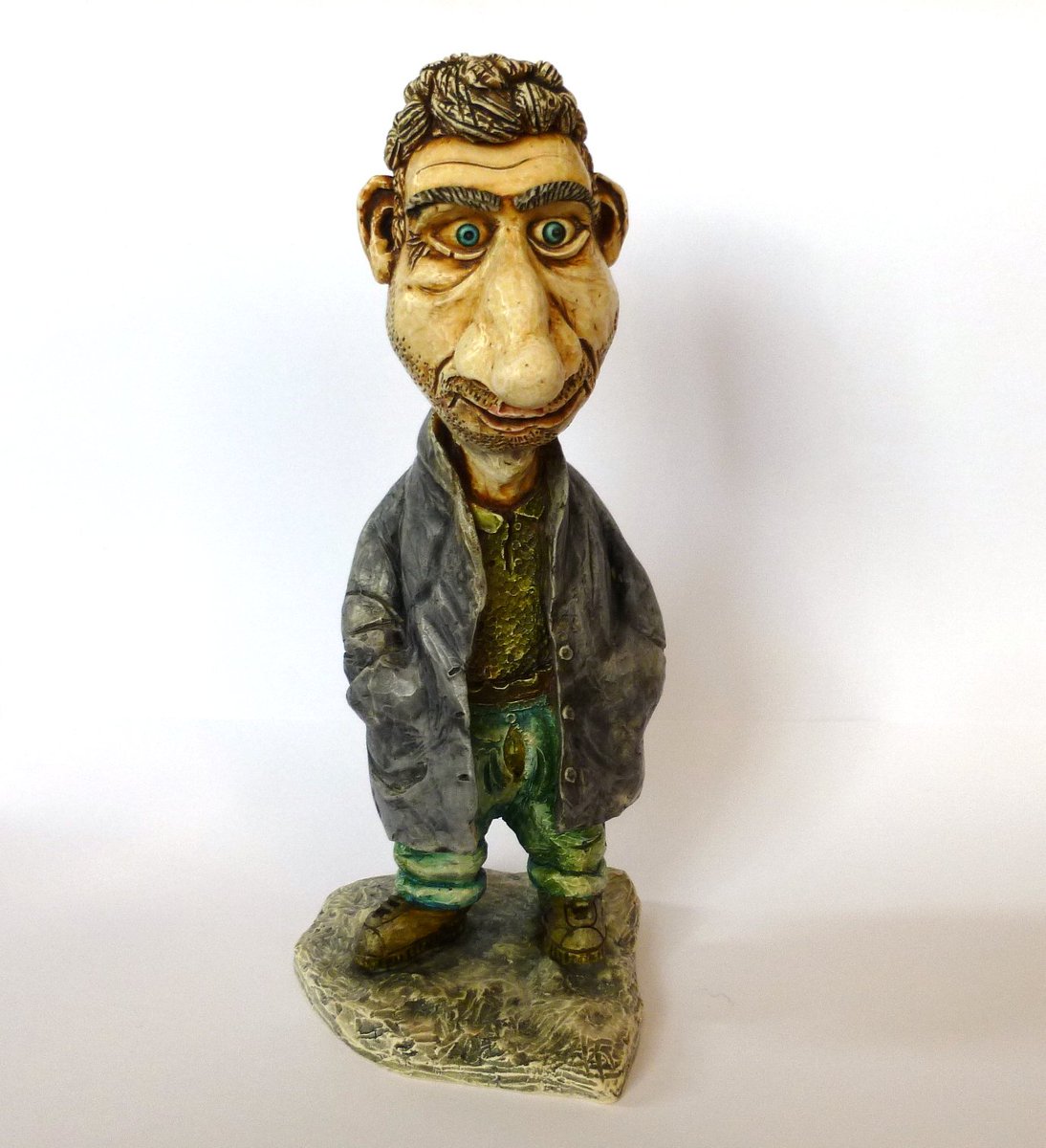myharmonyworld's tweet photo. The #auction is live for this #Rare #Unique #HarmonyKingdom #Collectibles #oneofakind https://t.co/kUCB6HNPsc https://t.co/e5Ts63ICVt