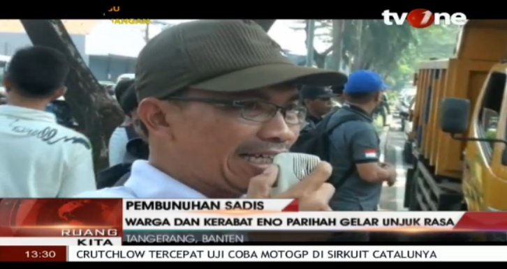 tvOneNews's tweet photo. PEMBUNUHAN SADIS, WARGA DAN KERABAT ENO GELAR UNJUK RASA @ruangkita_tv1 Hanya Di #tvOne https://t.co/AED7sSEtbh https://t.co/2a96cppJHf