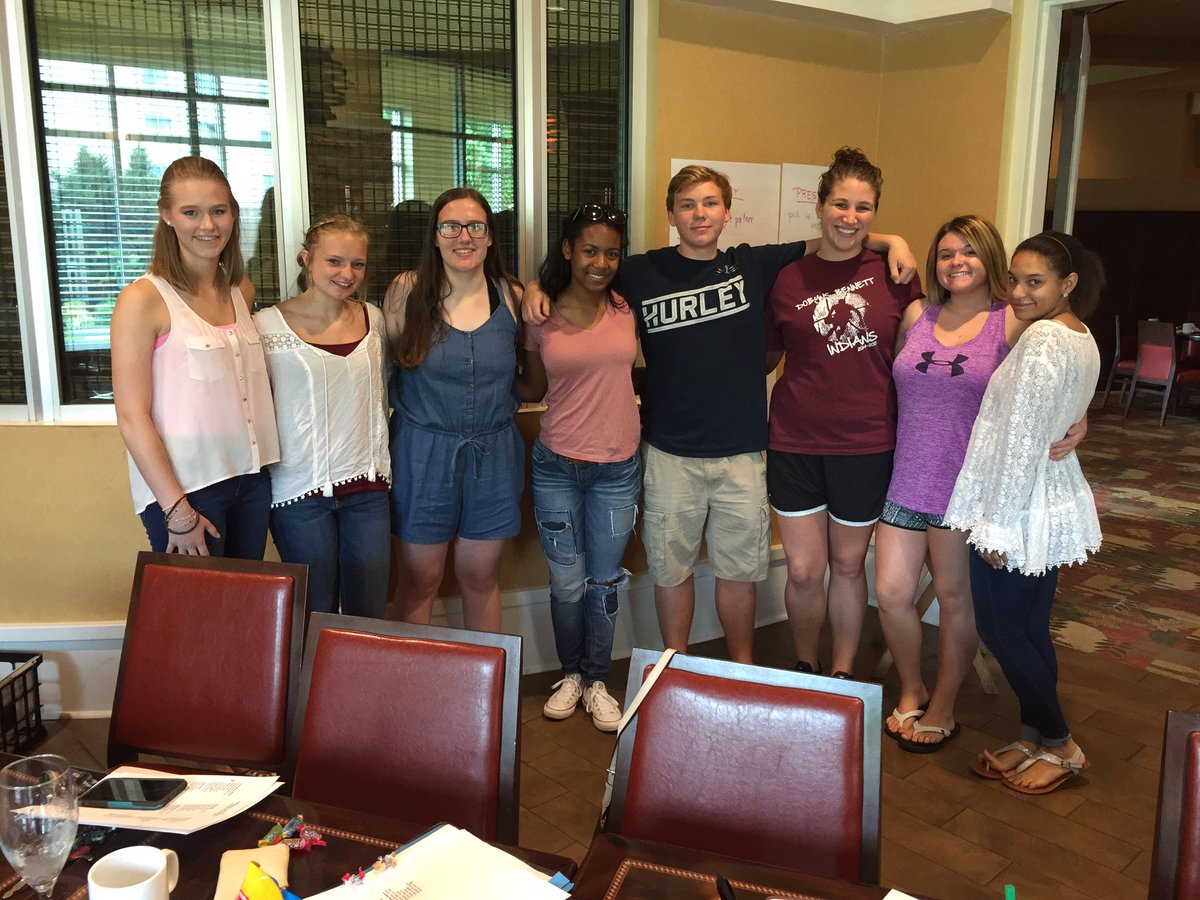 dbhshosa's tweet photo. The HOSA Leadership Team is preparing for a great year! #joinHOSA @KCS_District @KCS_WCSKradio https://t.co/ENJEhaPgqV